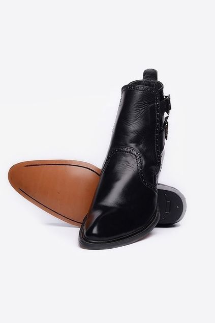 Bronson Boots - Footprint
